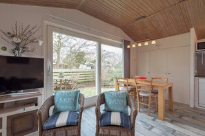 House | Dining