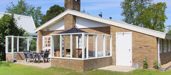 Bungalow in Sint Maartenszee Near the Beach