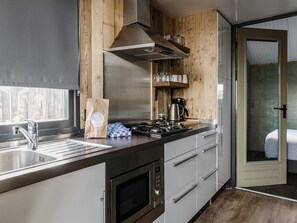 Bungalow | Eget kjøkken | Vannkoker