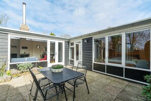 Bungalow | Exterior