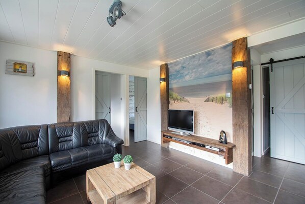 House | Living room - Bungalow Near Dutch Coast With Private Garden (Callantsoog)
