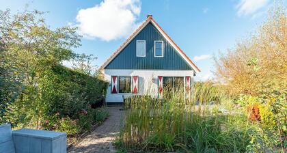 Stylish Villa With Garden