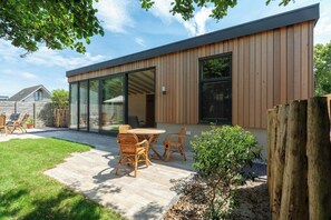 Bungalow | Exterior - Attractive Home With Terrace (Callantsoog)