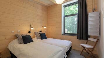 Bungalow | 3 bedrooms, individually furnished