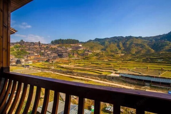 View from property - Xijiang miao village listen to tao xuan hotel (Leishan)