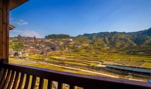 Property grounds - Xijiang miao village listen to tao xuan hotel (Leishan)