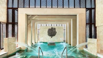 Couples treatment room(s), sauna, steam room, body treatments