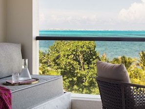 Free minibar, in-room safe, desk, laptop workspace