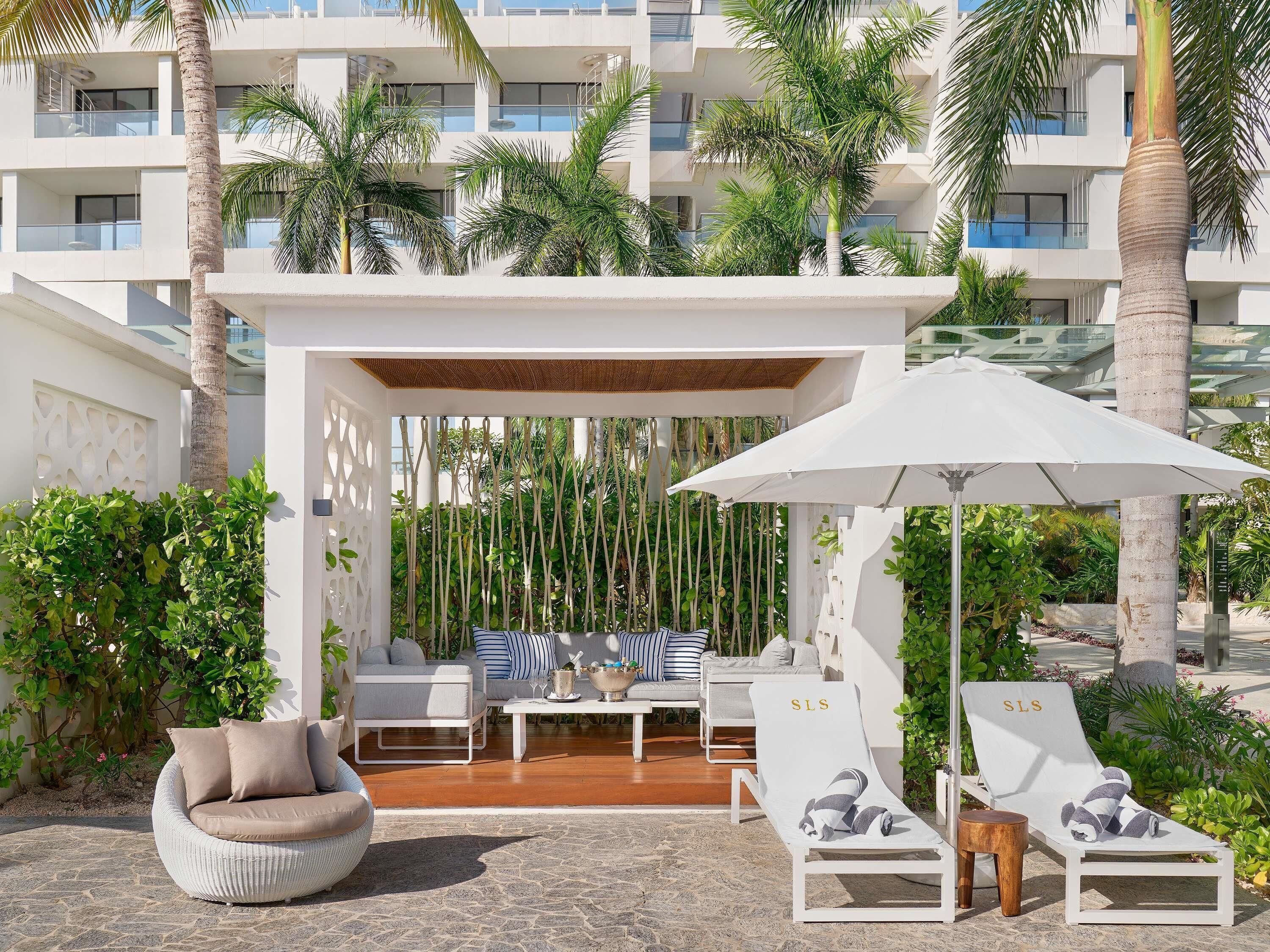 3 albercas al aire libre y camas balinesas (con cargo) 