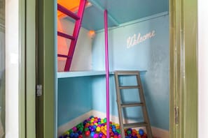 Villa | Children's area