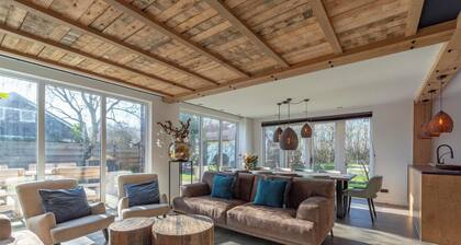 Villa Near Dutch Dunes With Sun-facing Garden