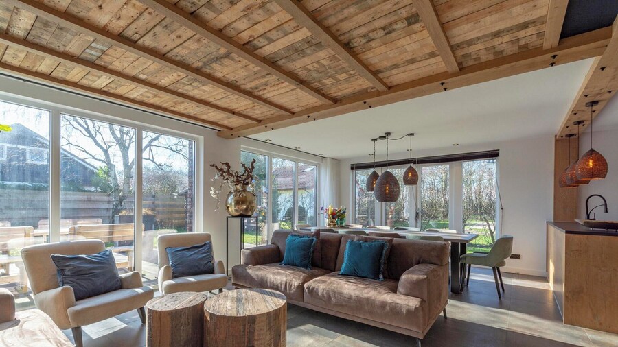 Villa Near Dutch Dunes With Sun-facing Garden