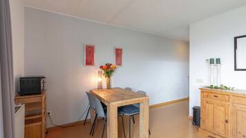 Apartment | Dining