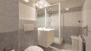 Apartment | Bathroom