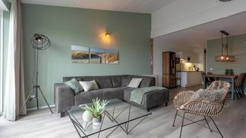 Apartment | Living room