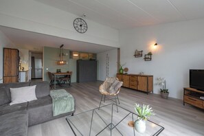 Apartment | Living room - Lovely Apartment With Garden (Julianadorp)
