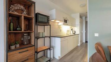 Apartment | Private kitchen | Electric kettle