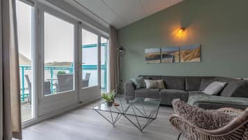 Apartment | Living room