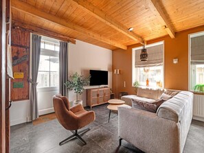 Apartment | Living room