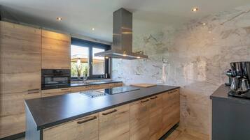 別墅 | 私人廚房 | 電熱水壺、烤麵包機