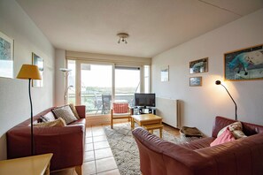 Apartment | Living room - Apartment in Bergen Near Sandy Beach (Callantsoog)