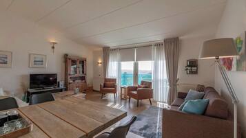 Apartment | Living room