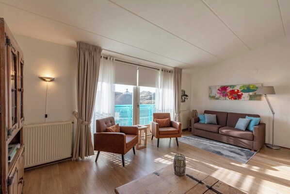 Apartment | Living room