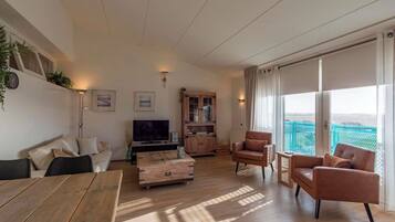 Apartment | Living room