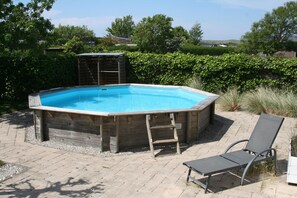 House | Pool