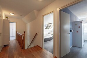 House | 2 bedrooms, individually furnished, bed sheets - Beach Side Villa (Callantsoog)