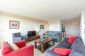 Living room - Apartment in Groote Keeten Near Sandy Beach (Callantsoog)