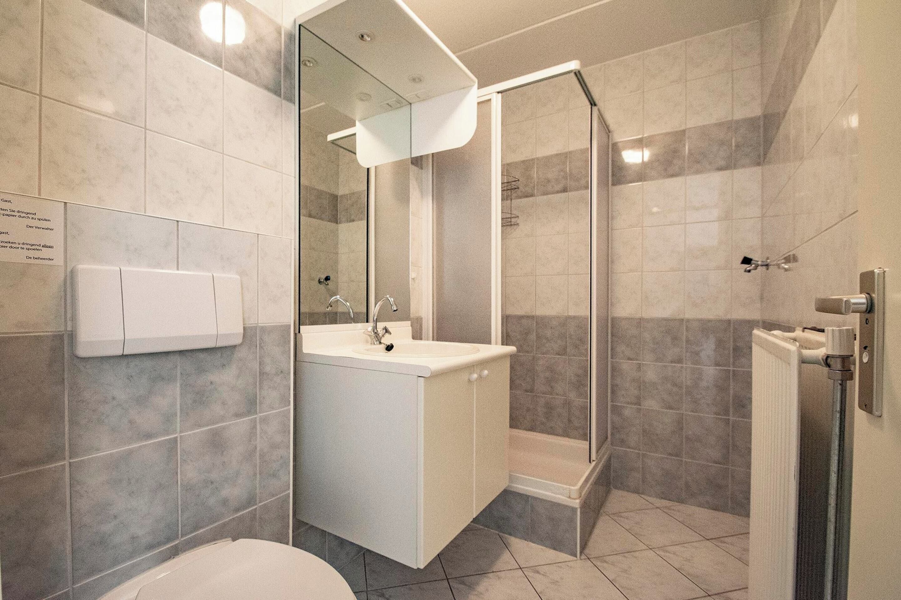 Apartment | Bathroom