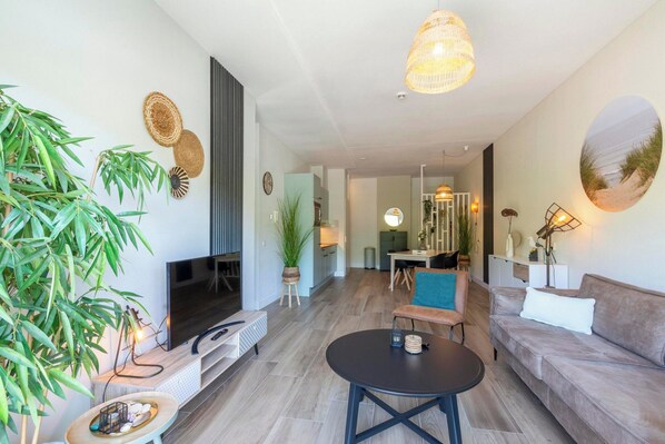 Apartment | Living room