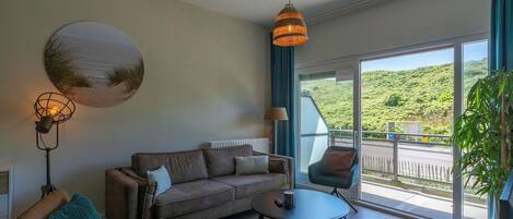 Apartment | Living room