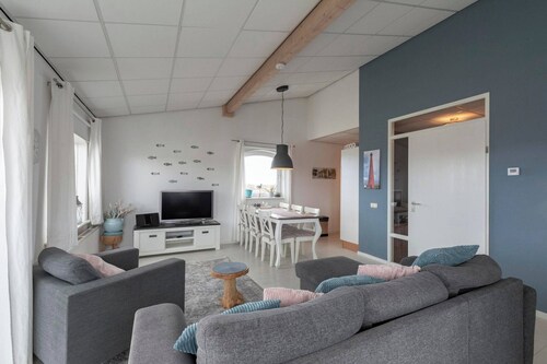 Apartment by the Beach With Stunning Dunes