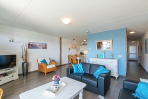 Apartment | Living room - Strandslag 157 Apartment for 4 Guests Near sea (Julianadorp)