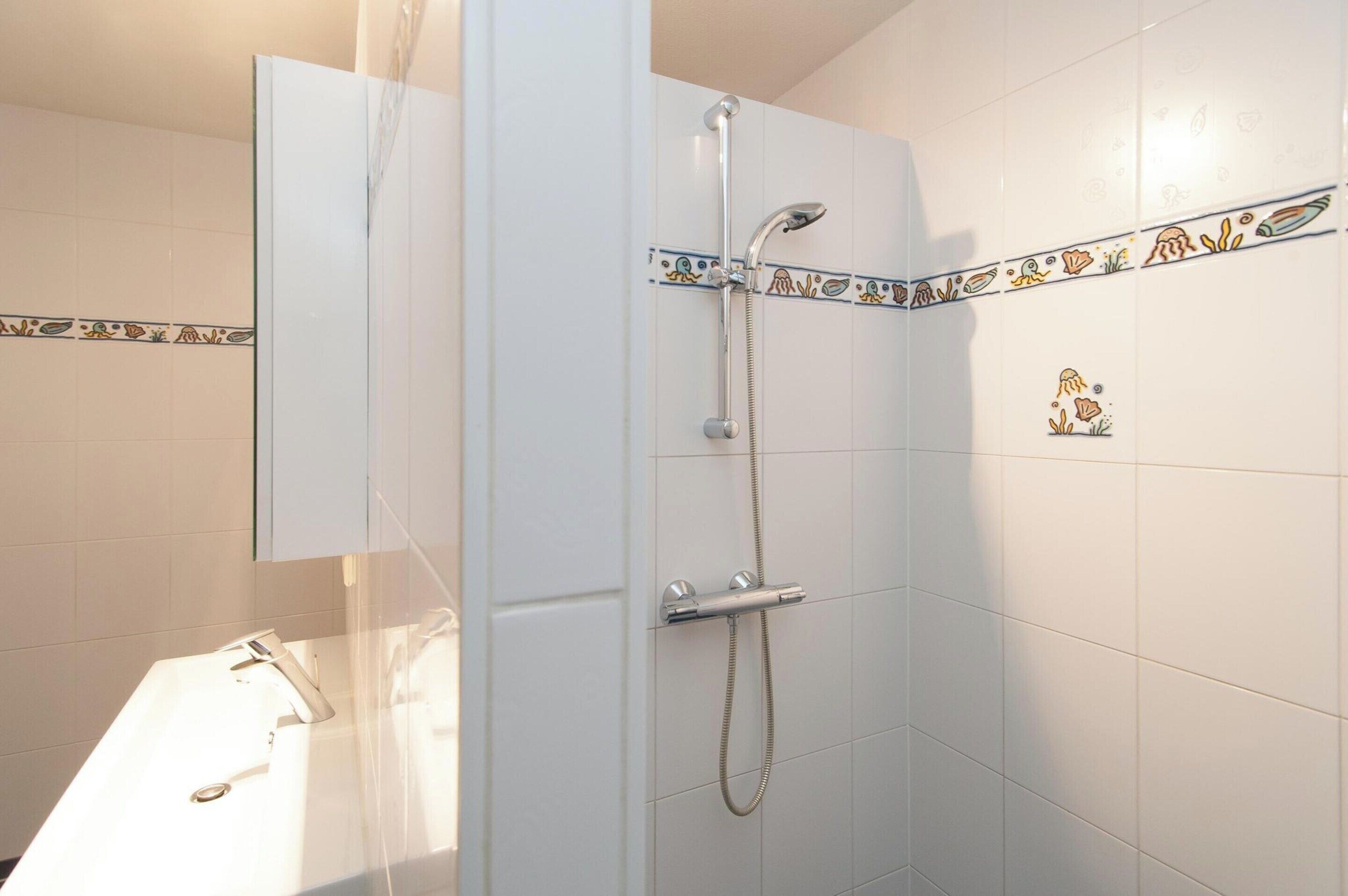 Apartment | Bathroom