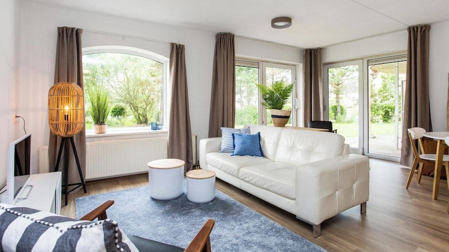 Spectacular Apartment by the Beach