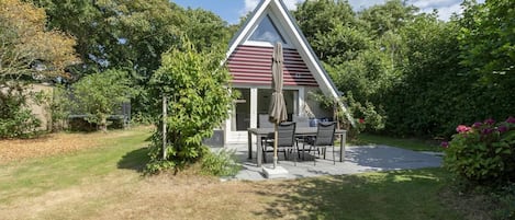 House | Outdoor dining