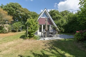 House | Outdoor dining - Seaside Getaway With Terrace (Callantsoog)