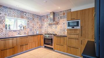 Apartment | Private kitchen | Electric kettle, toaster, high chair