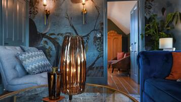 Apartment, 1 Bedroom | Living area | Flat-screen TV