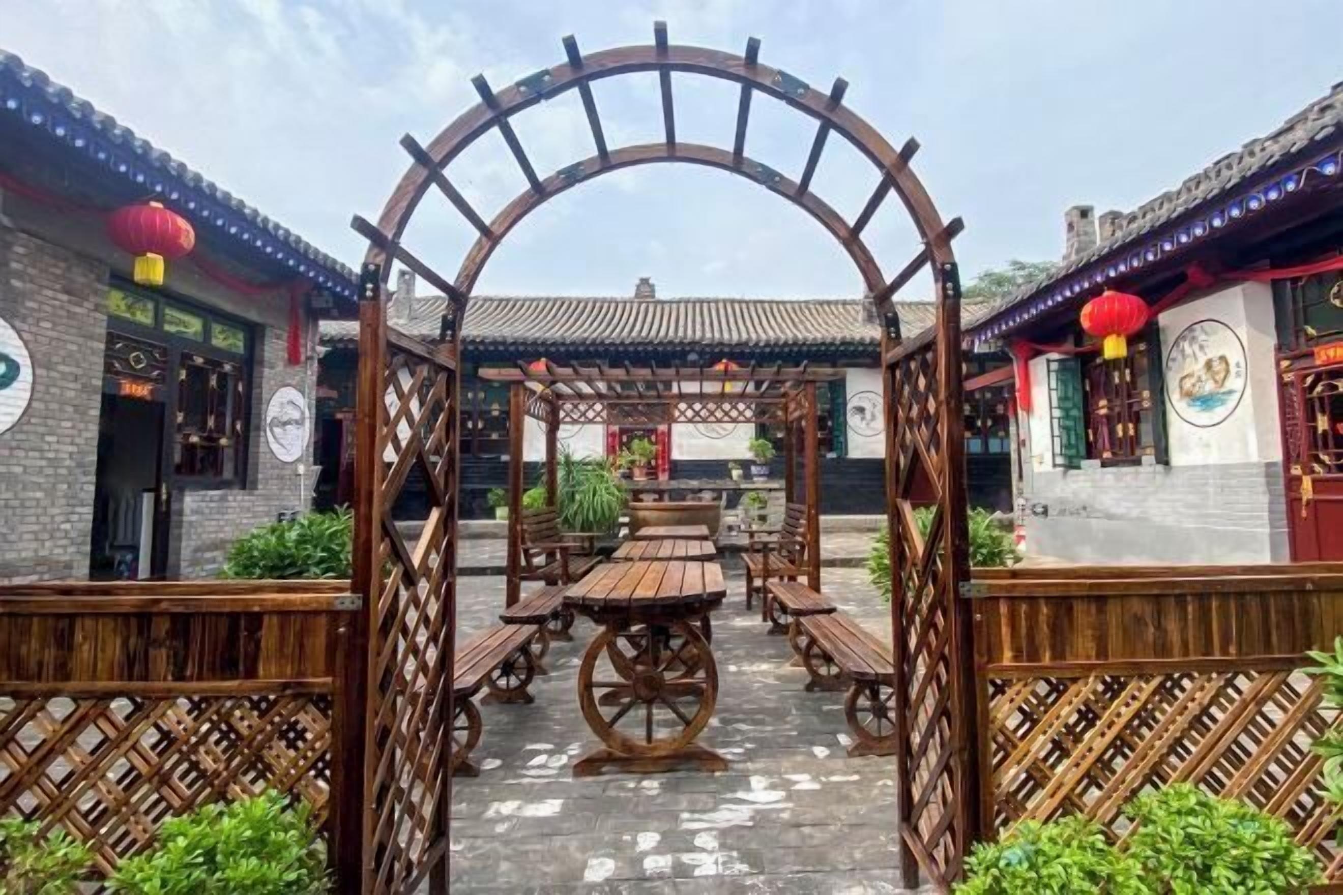 Tempat makan outdoor