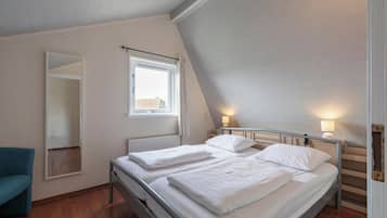 House | 3 bedrooms, individually furnished