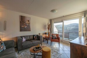 Apartment | Living room