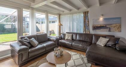 Modern Home Near Beach