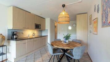 Apartment | Tempat makan