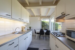 Bungalow | Eget kjøkken | Vannkoker og brødrister