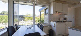 Welcoming Bungalow With Garden