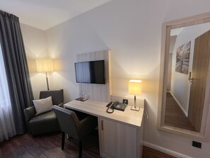 Chambre Double Standard, salle de bains privée